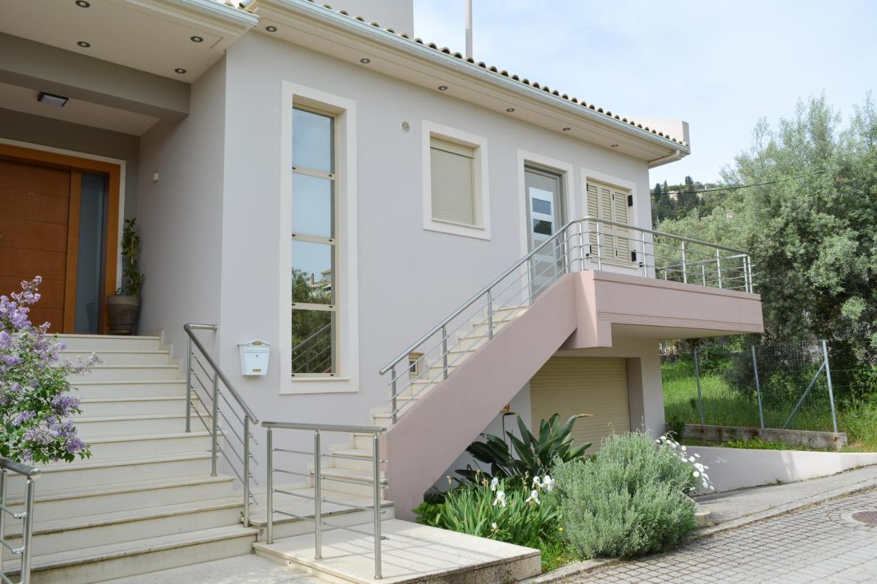 Apartmán Il Segreto Di Varda Apolpaina Exteriér fotografie